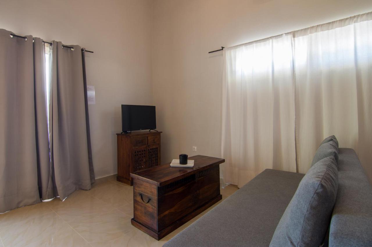 Villa Elaia Suites & Apartments No.7 가이오스 외부 사진