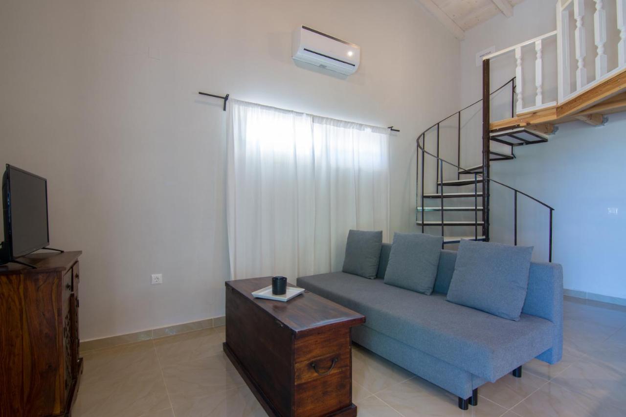 Villa Elaia Suites & Apartments No.7 가이오스 외부 사진